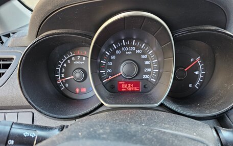 KIA Rio III рестайлинг, 2013 год, 700 000 рублей, 8 фотография