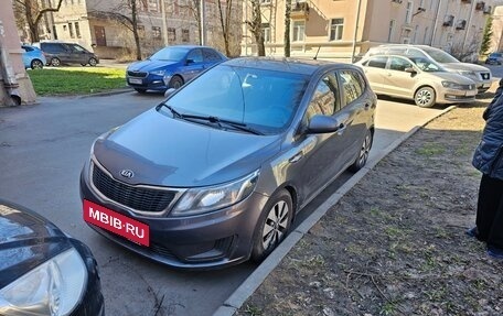 KIA Rio III рестайлинг, 2013 год, 700 000 рублей, 3 фотография