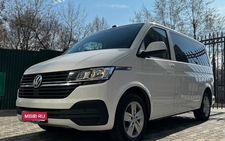 Volkswagen Multivan T6 рестайлинг, 2020 год, 4 220 000 рублей, 8 фотография