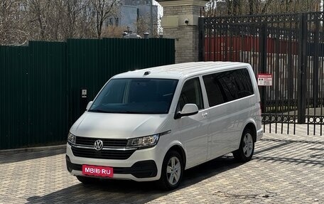 Volkswagen Multivan T6 рестайлинг, 2020 год, 4 220 000 рублей, 20 фотография