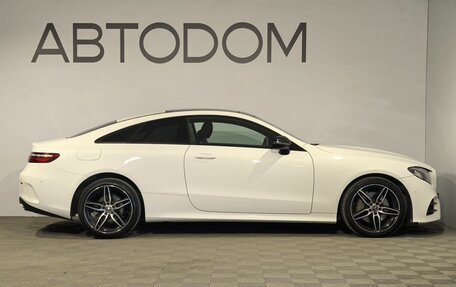 Mercedes-Benz E-Класс, 2019 год, 3 990 000 рублей, 6 фотография