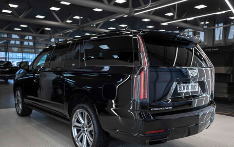 Cadillac Escalade V, 2025 год, 22 364 634 рублей, 6 фотография