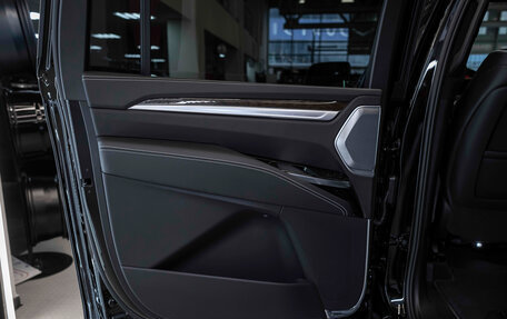 Cadillac Escalade V, 2025 год, 22 364 634 рублей, 17 фотография