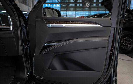 Cadillac Escalade V, 2025 год, 22 364 634 рублей, 26 фотография