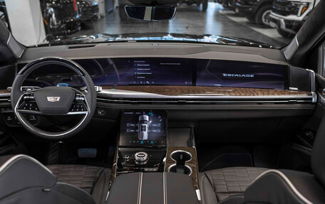 Cadillac Escalade V, 2025 год, 22 364 634 рублей, 29 фотография