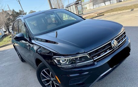 Volkswagen Tiguan II, 2020 год, 3 180 000 рублей, 1 фотография