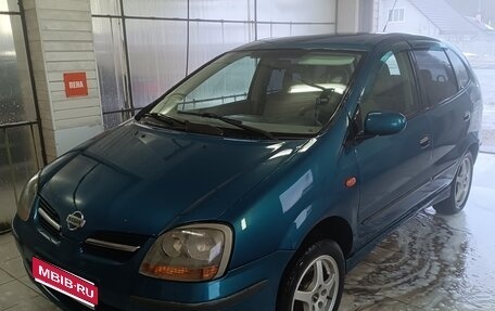 Nissan Almera Tino i, 2001 год, 355 000 рублей, 1 фотография