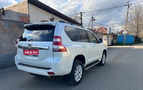 Toyota Land Cruiser Prado 150 рестайлинг 2, 2016 год, 3 625 000 рублей, 7 фотография