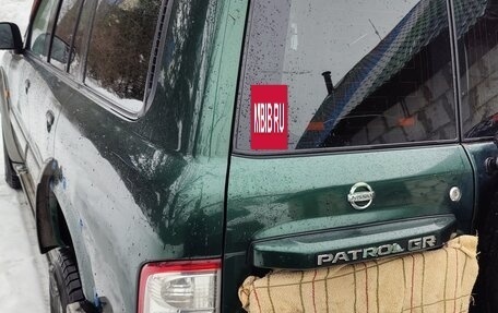 Nissan Patrol, 2003 год, 1 400 000 рублей, 5 фотография