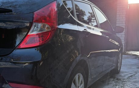 Hyundai Solaris II рестайлинг, 2016 год, 990 000 рублей, 5 фотография