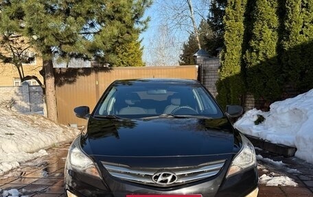 Hyundai Solaris II рестайлинг, 2016 год, 990 000 рублей, 2 фотография