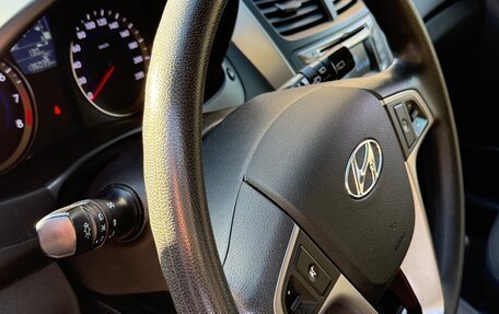 Hyundai Solaris II рестайлинг, 2016 год, 990 000 рублей, 12 фотография