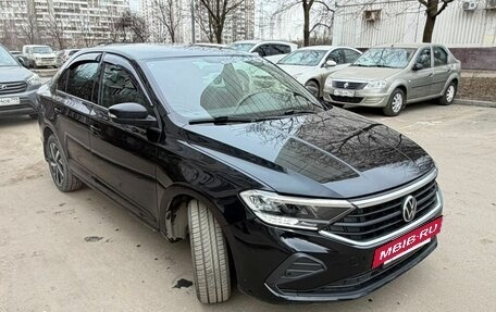 Volkswagen Polo VI (EU Market), 2022 год, 1 375 000 рублей, 2 фотография