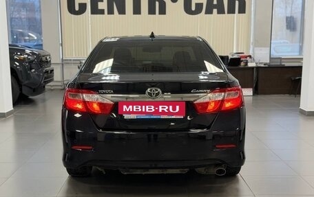 Toyota Camry, 2011 год, 1 595 000 рублей, 4 фотография