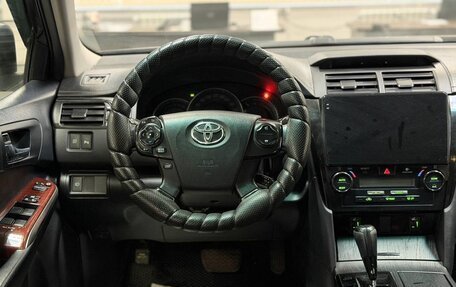 Toyota Camry, 2011 год, 1 595 000 рублей, 10 фотография