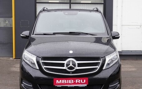 Mercedes-Benz V-Класс, 2015 год, 3 713 000 рублей, 2 фотография