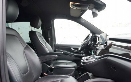 Mercedes-Benz V-Класс, 2015 год, 3 713 000 рублей, 9 фотография