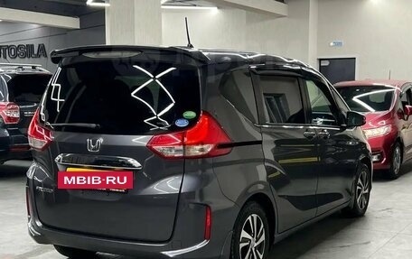 Honda Freed II, 2017 год, 1 567 000 рублей, 24 фотография