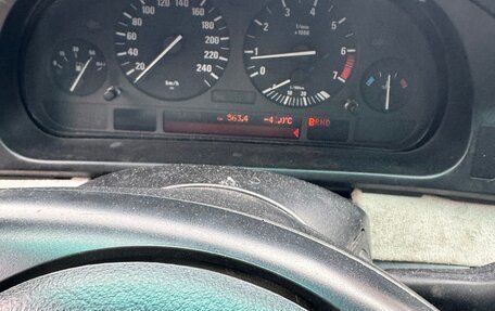 BMW 5 серия, 2002 год, 600 000 рублей, 16 фотография