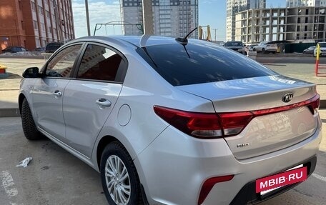 KIA Rio IV, 2017 год, 1 050 000 рублей, 3 фотография