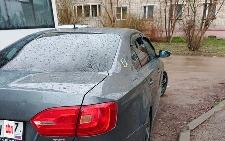 Volkswagen Jetta VI, 2011 год, 870 000 рублей, 6 фотография