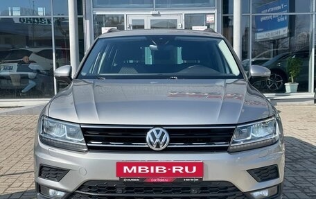 Volkswagen Tiguan II, 2019 год, 2 200 000 рублей, 3 фотография