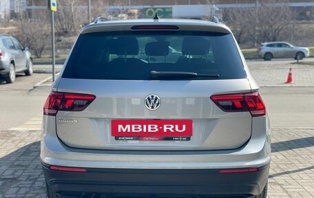 Volkswagen Tiguan II, 2019 год, 2 200 000 рублей, 6 фотография