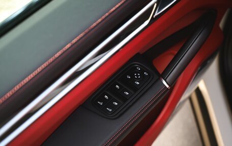 Porsche Cayenne III, 2022 год, 12 400 000 рублей, 18 фотография