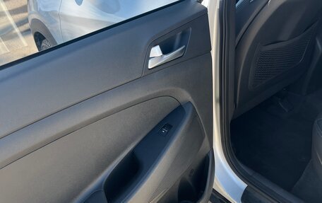 Hyundai Tucson III, 2017 год, 2 400 000 рублей, 11 фотография