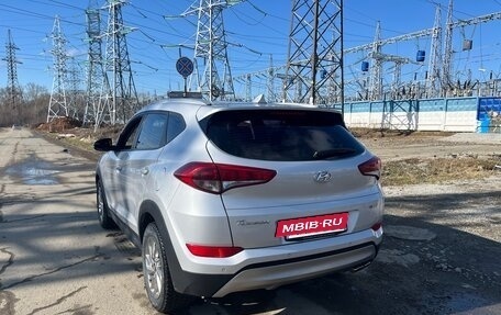 Hyundai Tucson III, 2017 год, 2 400 000 рублей, 3 фотография
