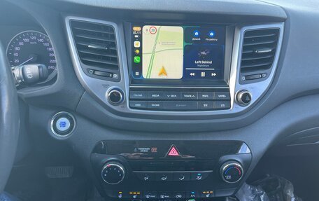 Hyundai Tucson III, 2017 год, 2 400 000 рублей, 21 фотография