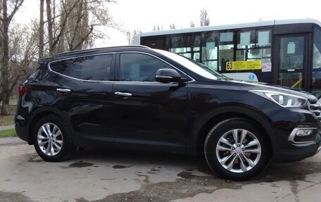 Hyundai Santa Fe III рестайлинг, 2017 год, 2 640 000 рублей, 5 фотография