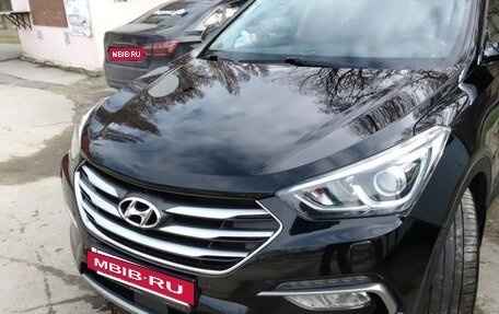 Hyundai Santa Fe III рестайлинг, 2017 год, 2 640 000 рублей, 2 фотография