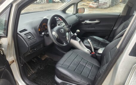 Toyota Auris II, 2008 год, 500 000 рублей, 4 фотография