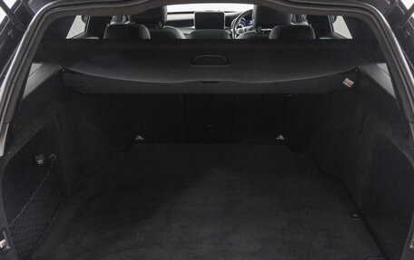 Mercedes-Benz C-Класс, 2018 год, 2 299 000 рублей, 25 фотография