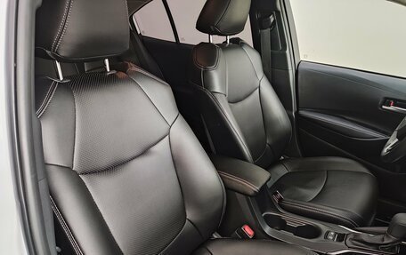 Toyota Corolla, 2022 год, 2 250 000 рублей, 21 фотография