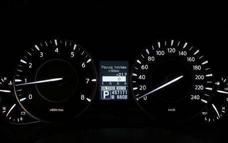 Nissan Patrol, 2012 год, 1 799 000 рублей, 13 фотография