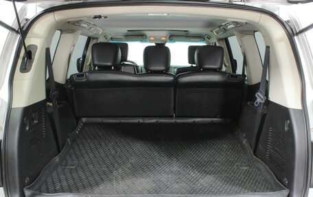 Nissan Patrol, 2012 год, 1 799 000 рублей, 23 фотография