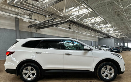 Hyundai Santa Fe III рестайлинг, 2016 год, 2 590 000 рублей, 4 фотография