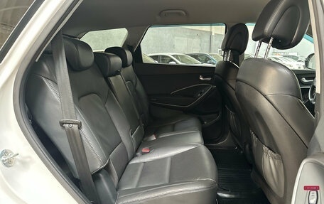 Hyundai Santa Fe III рестайлинг, 2016 год, 2 590 000 рублей, 13 фотография