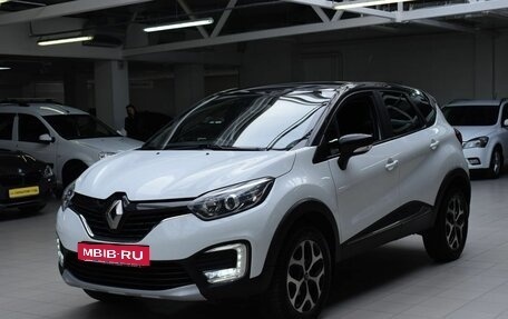 Renault Kaptur I рестайлинг, 2016 год, 1 110 000 рублей, 3 фотография