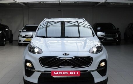 KIA Sportage IV рестайлинг, 2021 год, 2 300 000 рублей, 2 фотография