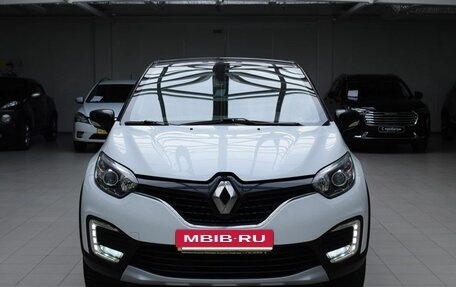 Renault Kaptur I рестайлинг, 2016 год, 1 110 000 рублей, 2 фотография
