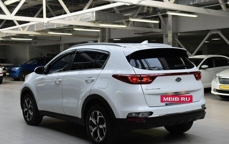 KIA Sportage IV рестайлинг, 2021 год, 2 300 000 рублей, 5 фотография