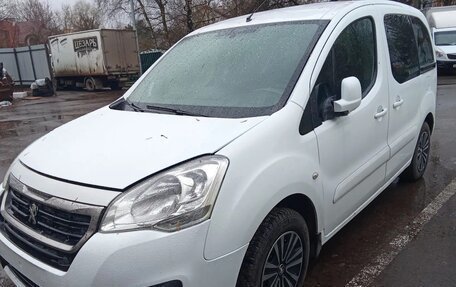 Peugeot Partner II рестайлинг 2, 2018 год, 980 000 рублей, 1 фотография