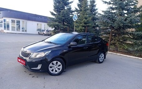 KIA Rio III рестайлинг, 2013 год, 550 000 рублей, 1 фотография