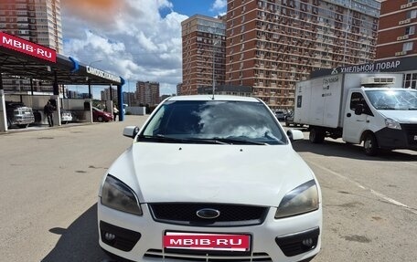 Ford Focus II рестайлинг, 2006 год, 310 000 рублей, 1 фотография