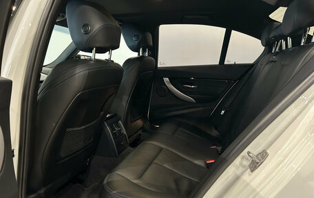 BMW 3 серия, 2018 год, 2 349 000 рублей, 13 фотография