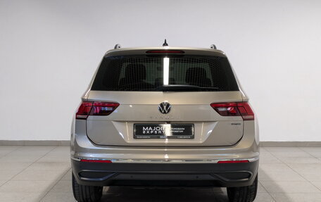 Volkswagen Tiguan II, 2021 год, 3 500 000 рублей, 6 фотография