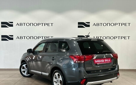 Mitsubishi Outlander III рестайлинг 3, 2016 год, 1 999 000 рублей, 5 фотография